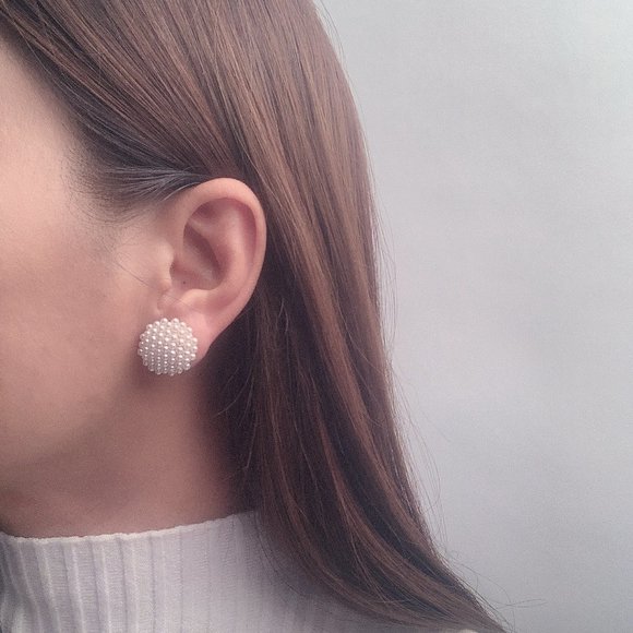 NEW - 14K Gold Pearl Pave Stud Clip Earrings - Picture 2 of 10